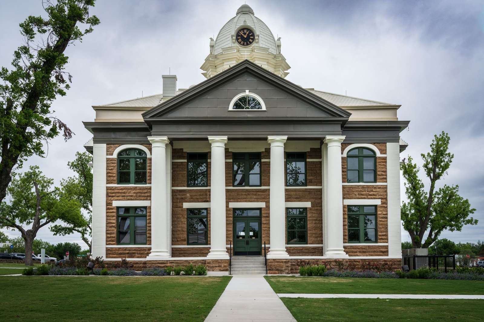 Historic Texas county courthouse on a town square
